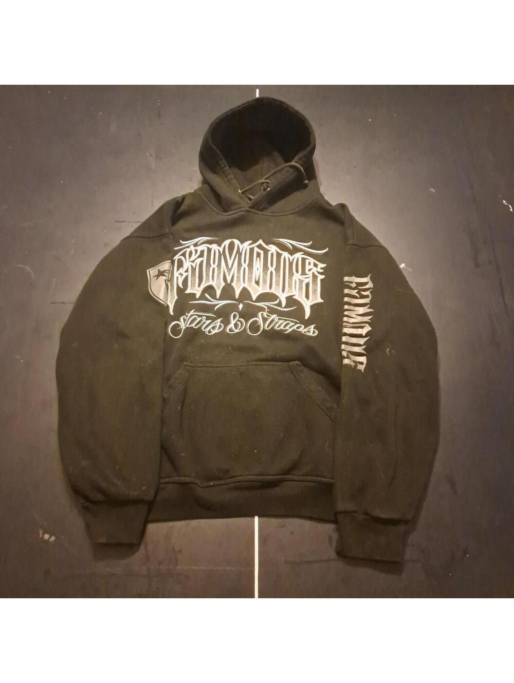 crazy Famous stars and Stripes hoodie. Great quality size L